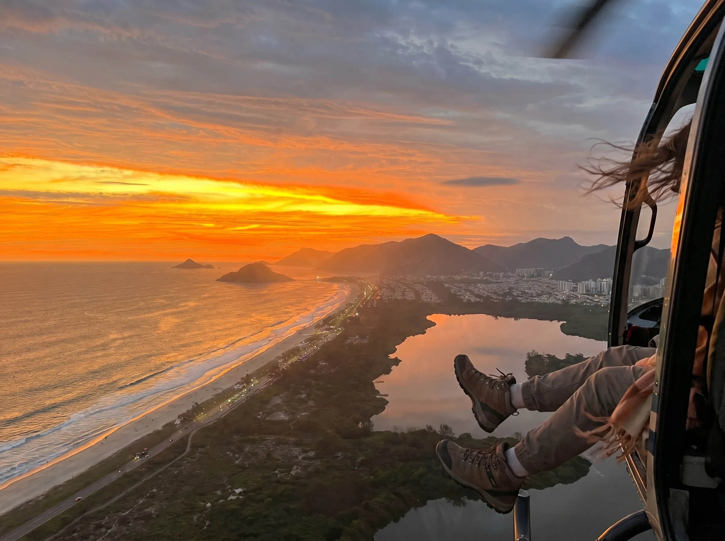 Classic Doors Off Rio Tour — vista aérea de Río de Janeiro